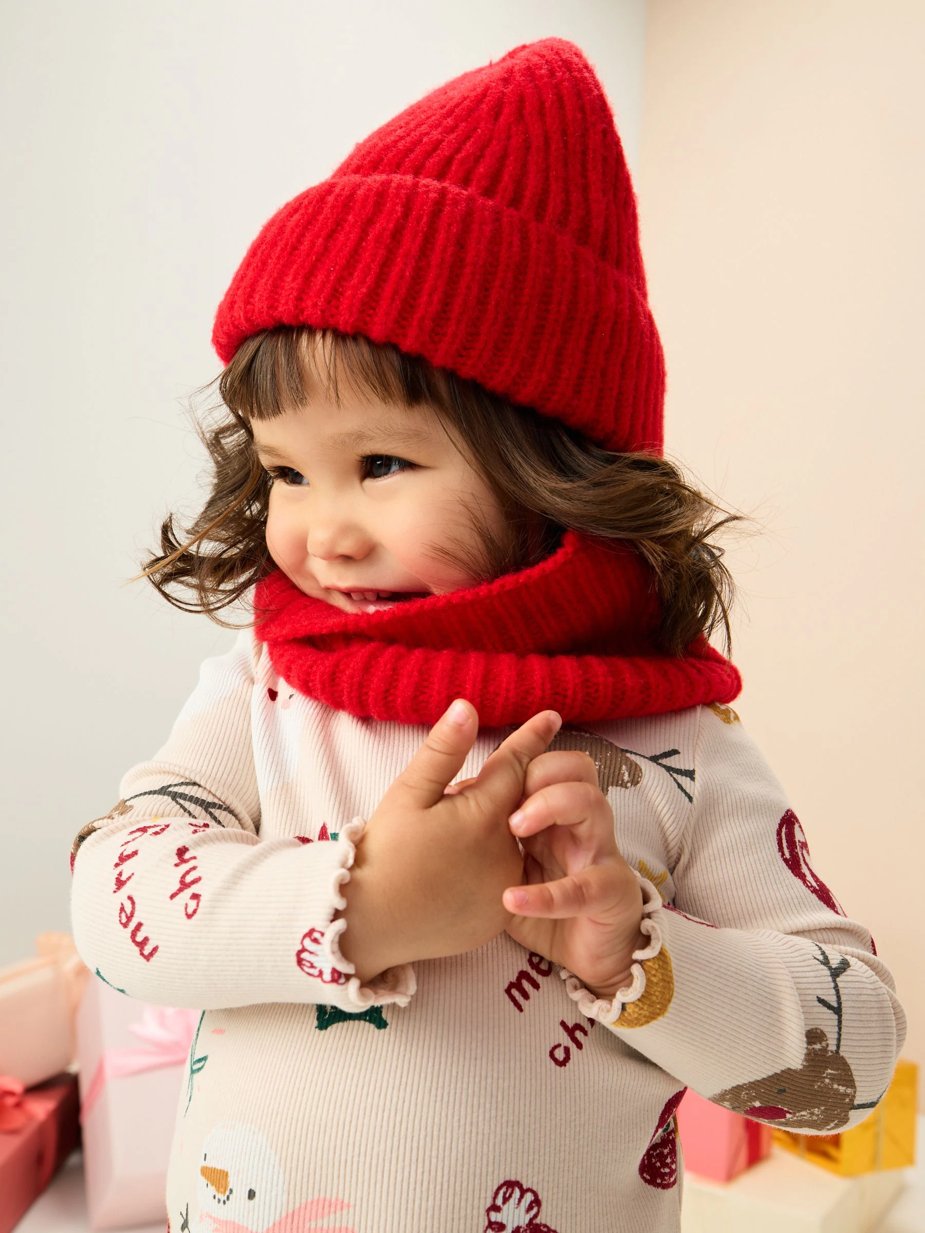 Rood - Fluffy beanie-muts (1-16jr)