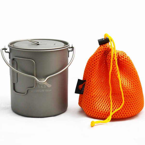 Popote randonnée TOAKS TITANIUM 750ML POT WITH BAIL HANDLE