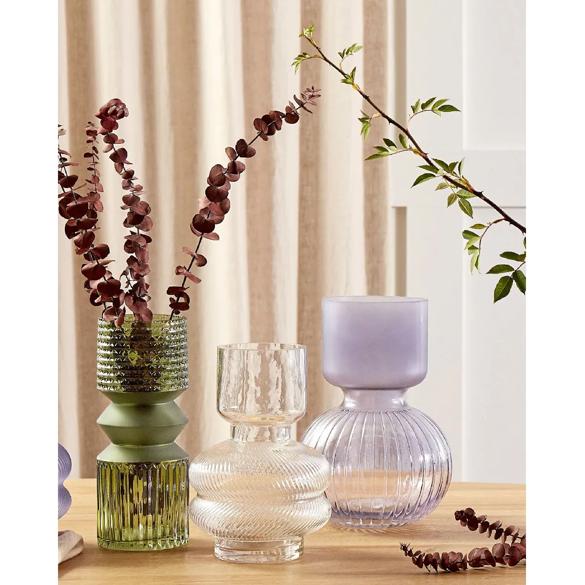 Beliani Vase THETIDIO Verre 26cm Violet