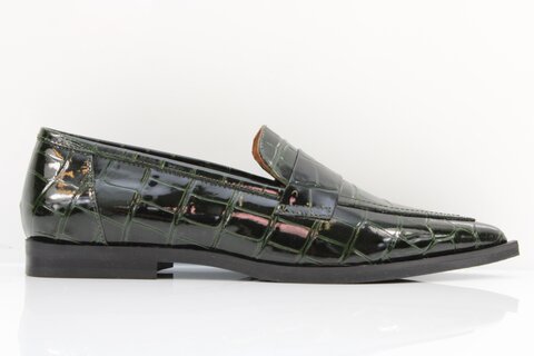 Thea Mika Slipper
