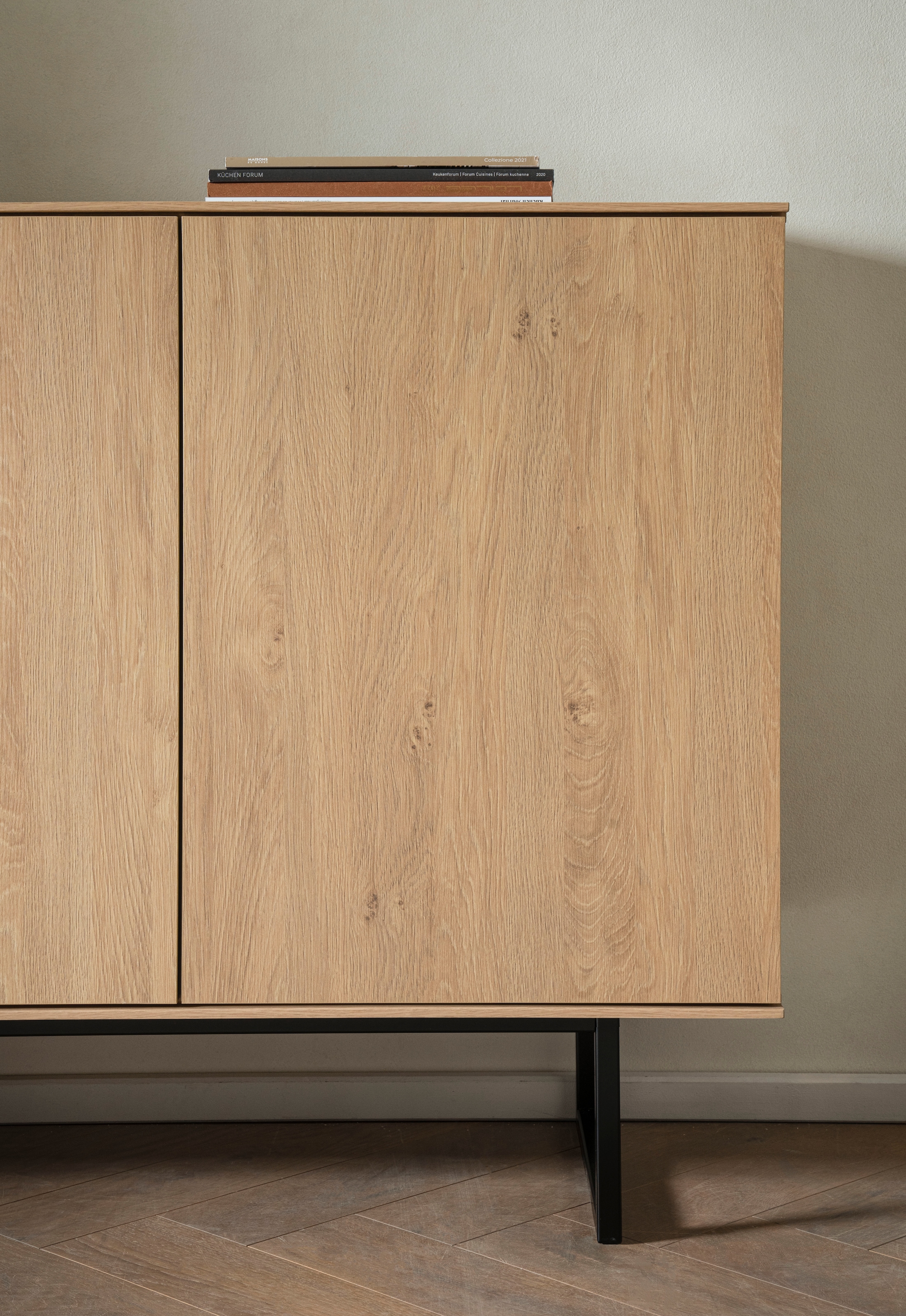 Home affaire Sideboard »Lund, moderner Schrank, Kommode mit Kufengestell« ausreichend Stauraum, vielseitig einsetzbar, 150 cm breit
