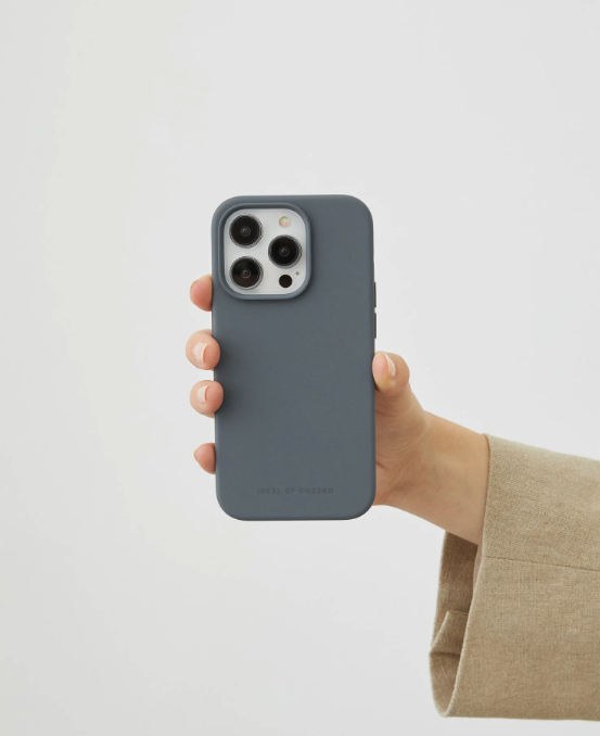 iPhone 17 MagSafe Silikon Hülle Case Recycled (IDSICMS-I2561-411) - Midnight Blue