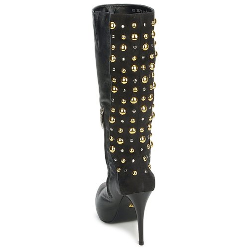 Carmen Steffens - 9112399001 Negro