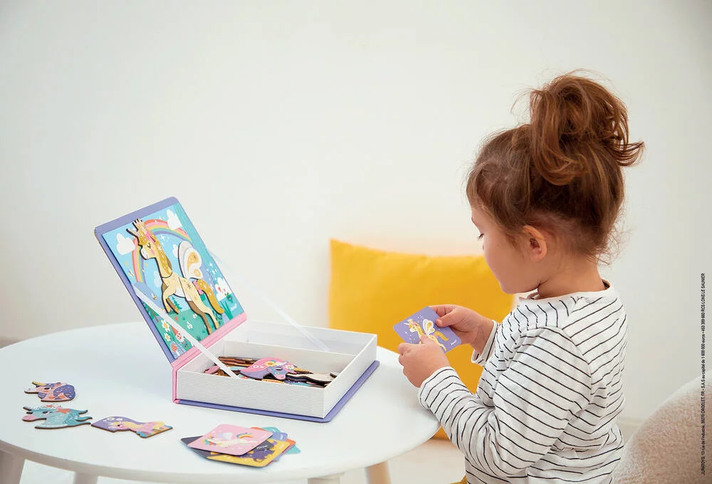 MAGNETI'BOOK LICORNES