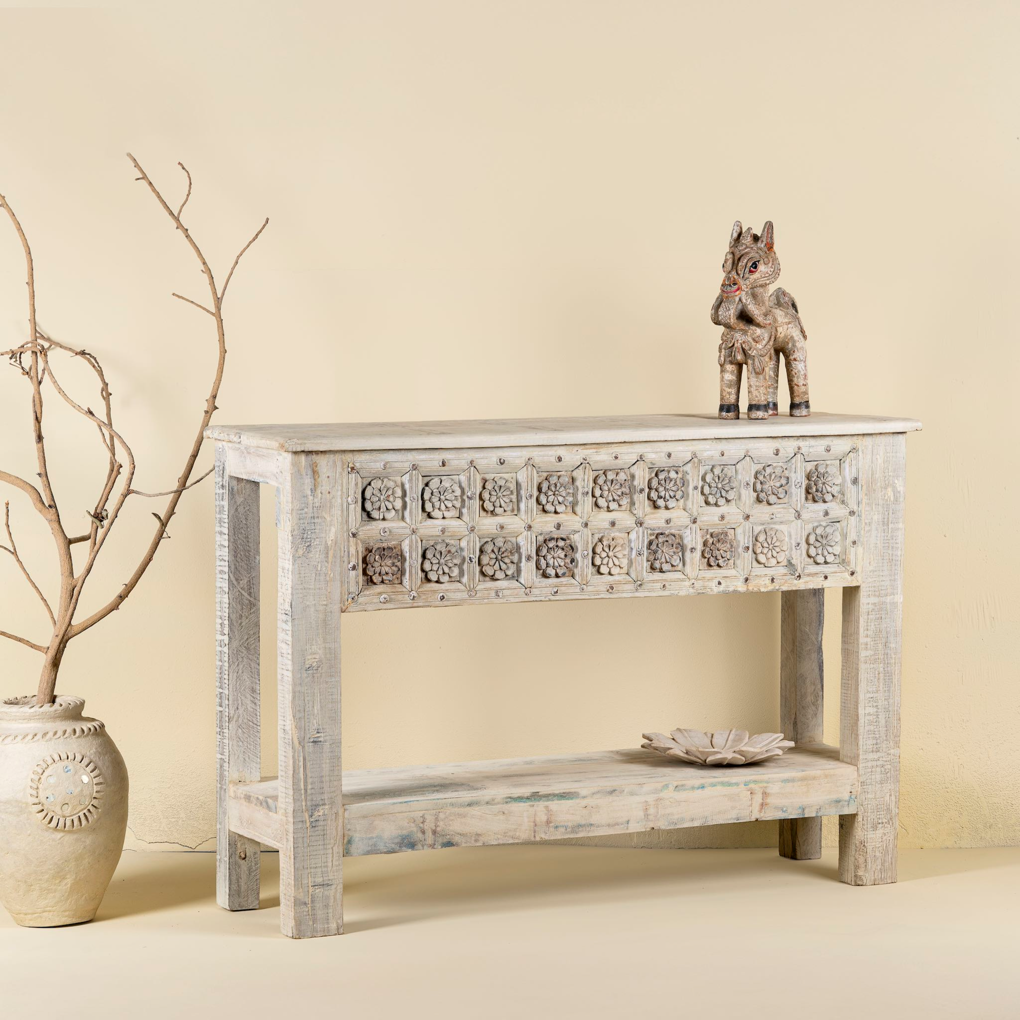 Sidetable Dhairya #1