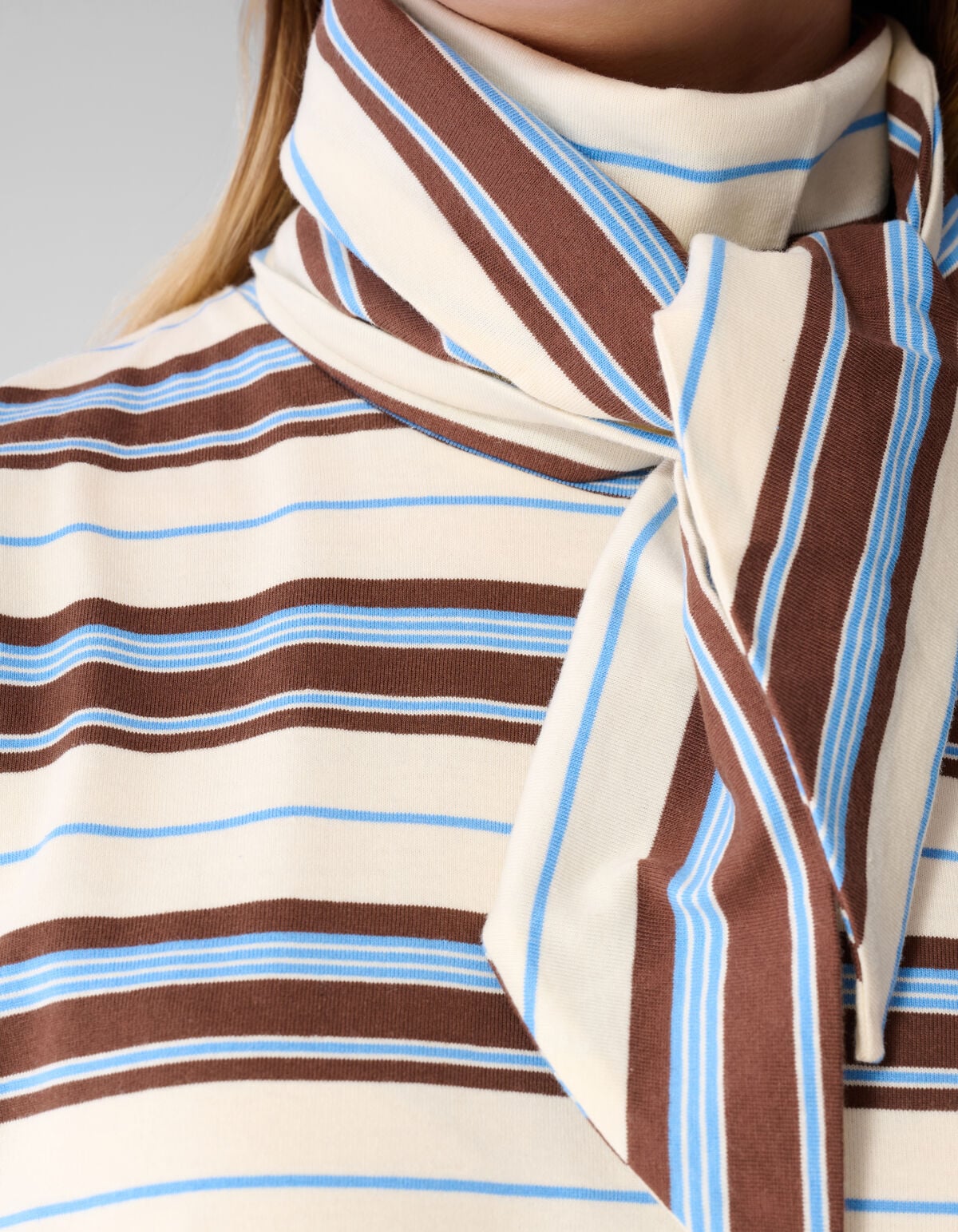 Scarf Striped T-shirt Gebroken Wit
