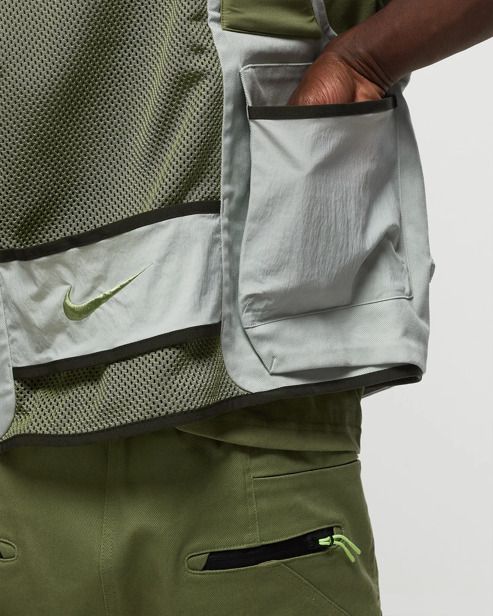 Nike ISPA VEST 2.0