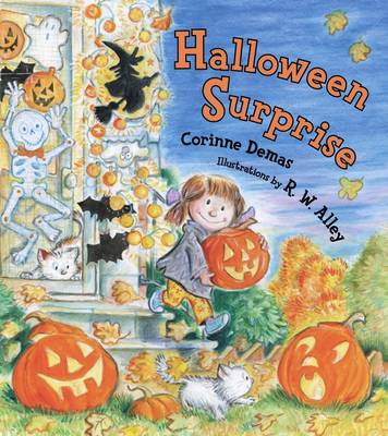 Halloween Surprise (Paperback)