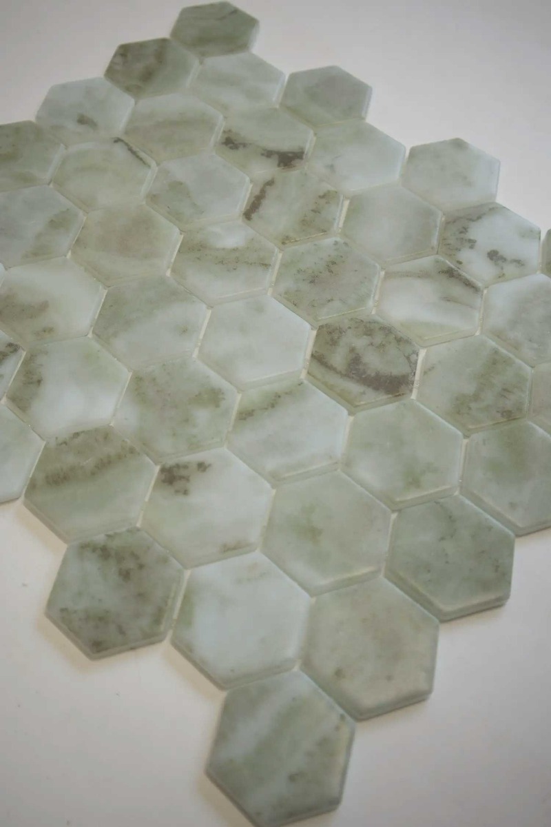 The Mosaic Factory Valencia hexagon glasmozaïek tegels 28x33cm verde marble