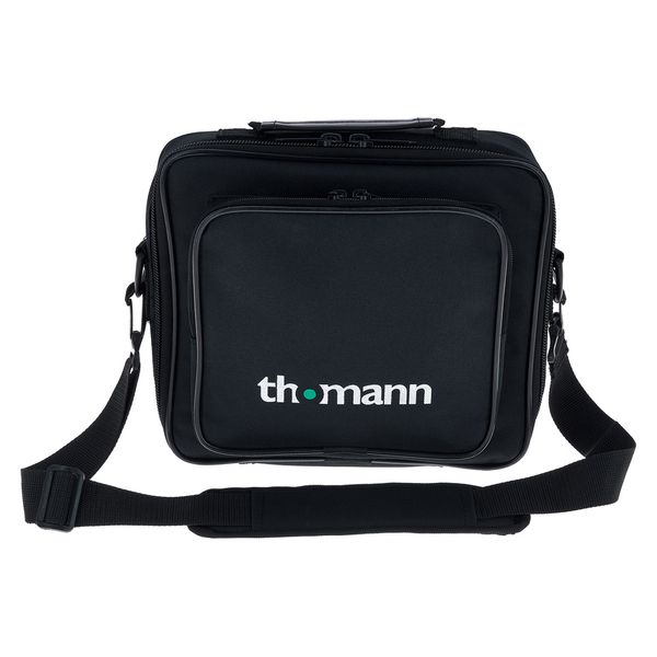 Behringer ULM302MIC Bag Bundle