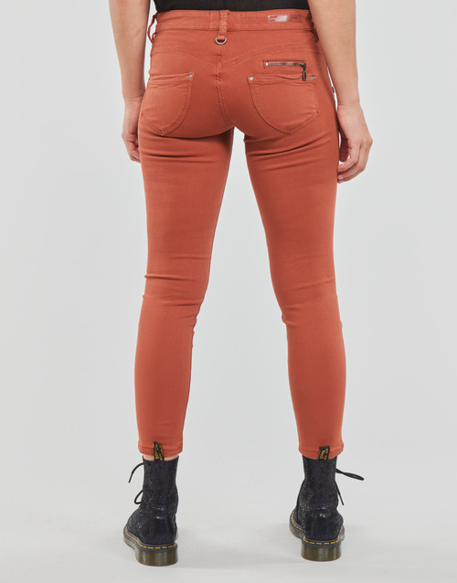 Freeman T.Porter - ALEXA CROPPED S-SDM - Rouge