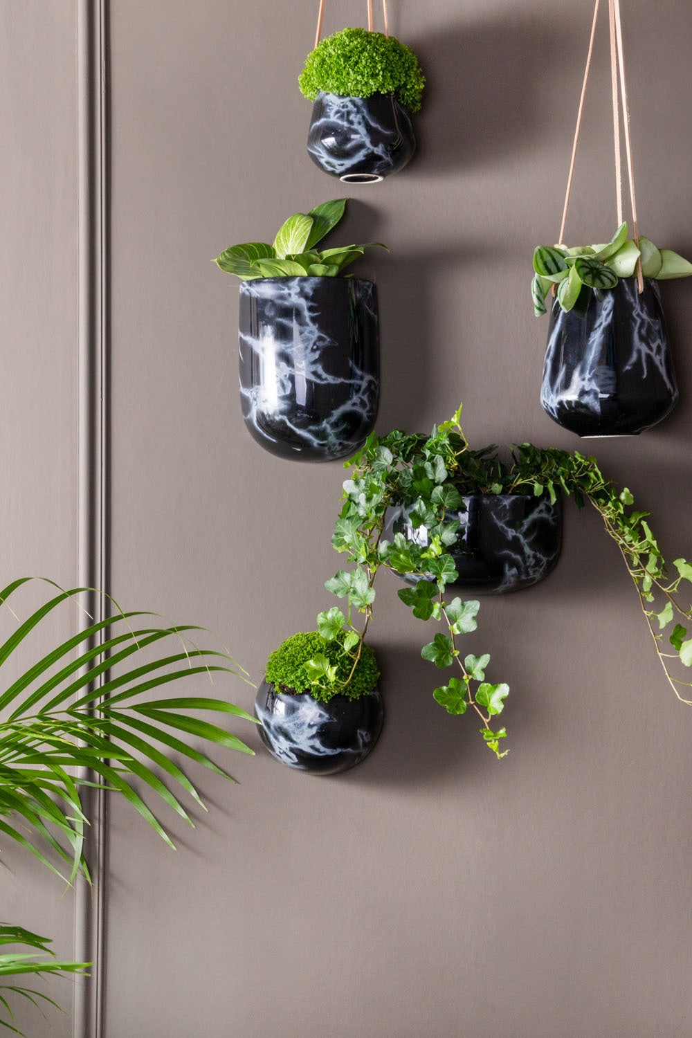 PT Living hangpot Skittle zwart D 12,2 H 9,5 cm