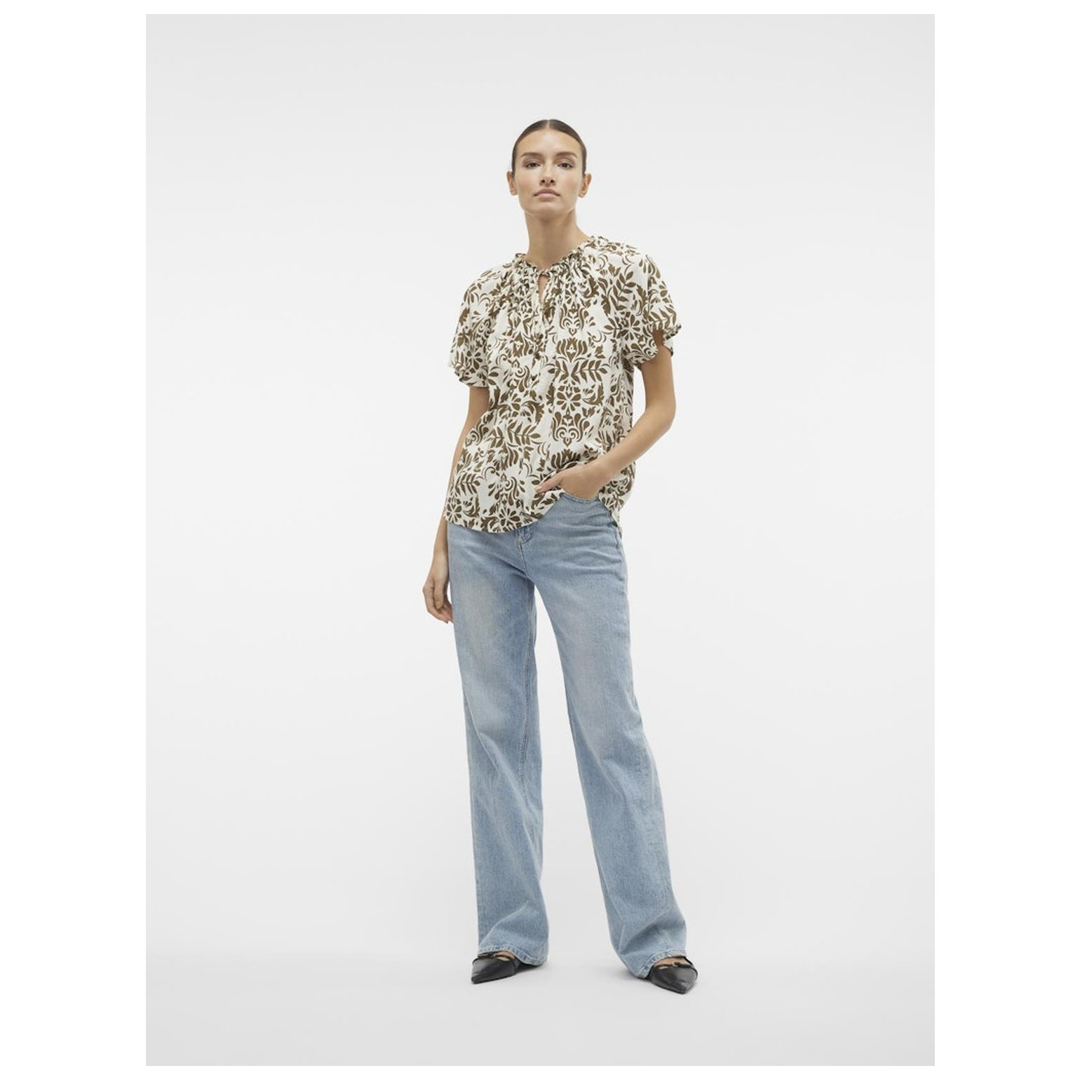 Vero Moda VMIMMA S/S V-NECK TOP WVN BTQ