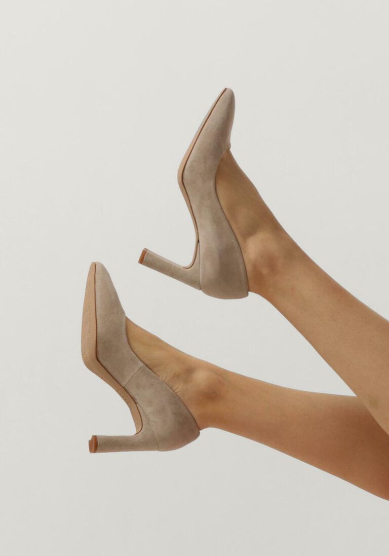 UNISA beige unisa pumps waba