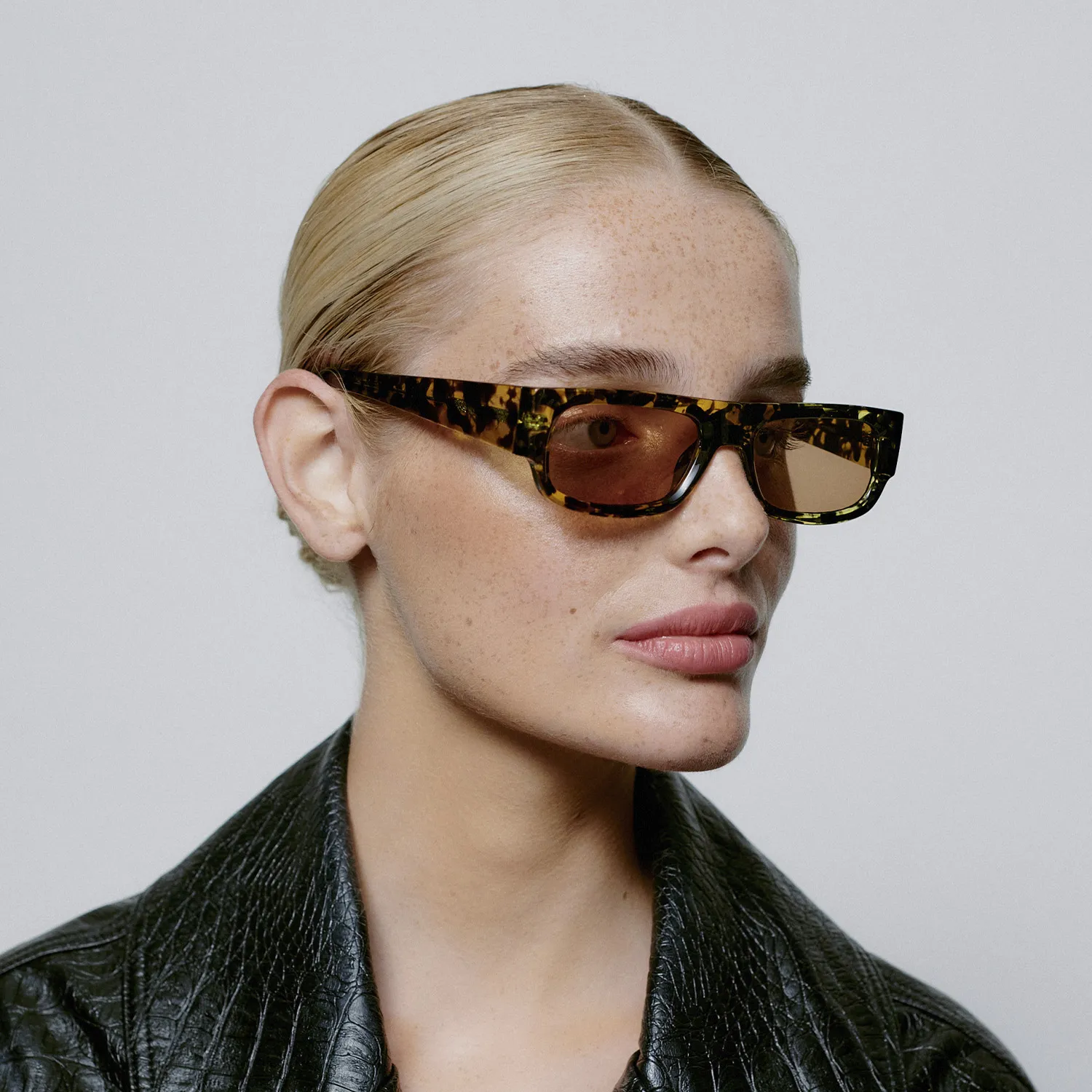 A. Kjærbede Jean Solbrille KL2315-006