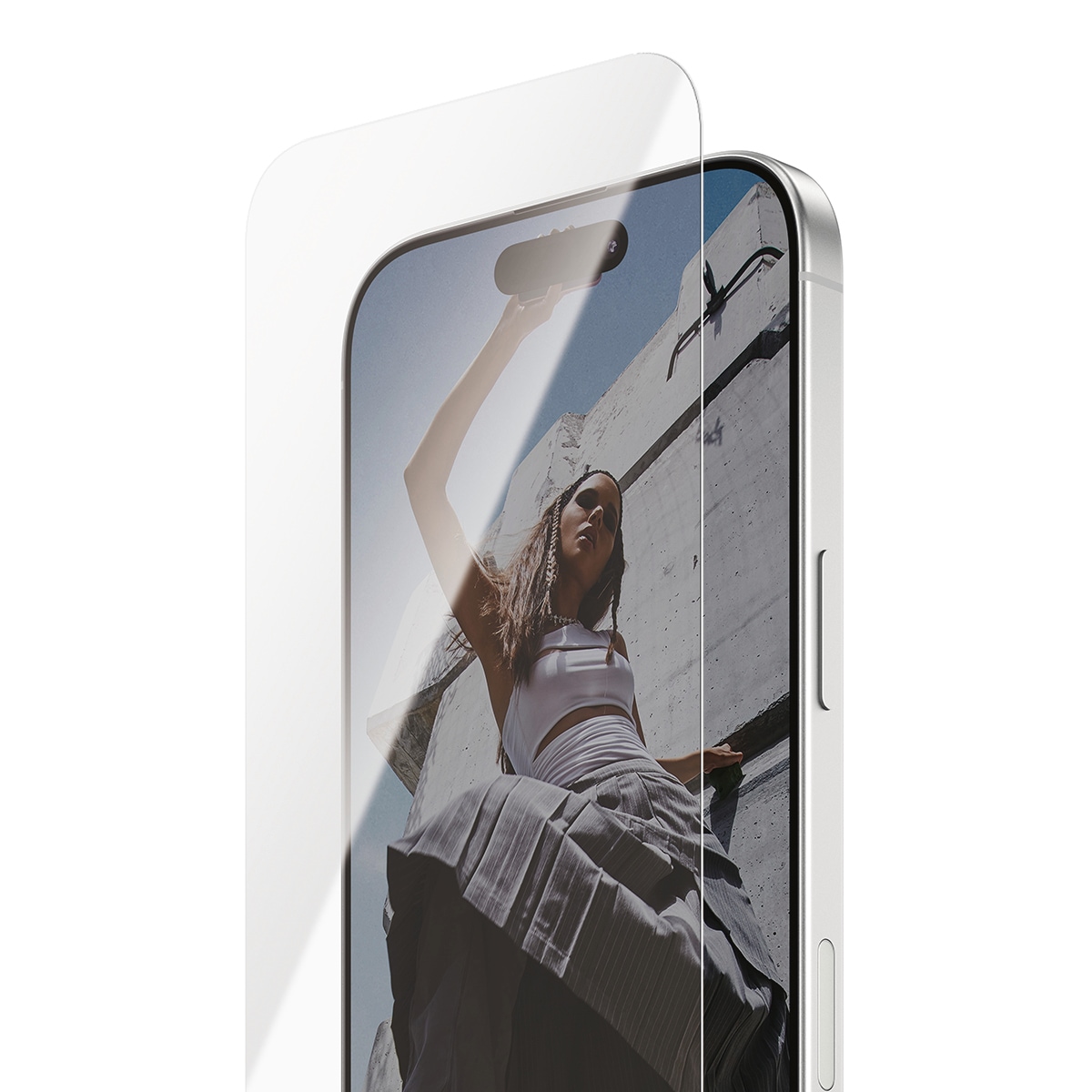 SAFE by PanzerGlass Displayschutzglas »Ultra-Wide Fit Screen Protector« für Apple iPhone 17;Apple iPhone 16 Pro Displayschutzfolie, Schutzfolie, Bildschirmschutz, kratz- & stossfest