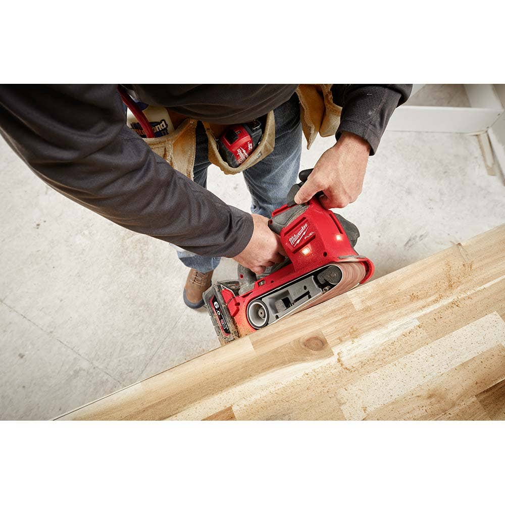 MILWAUKEE 18V FUEL™ Belt Sander Skin M18FBTS750