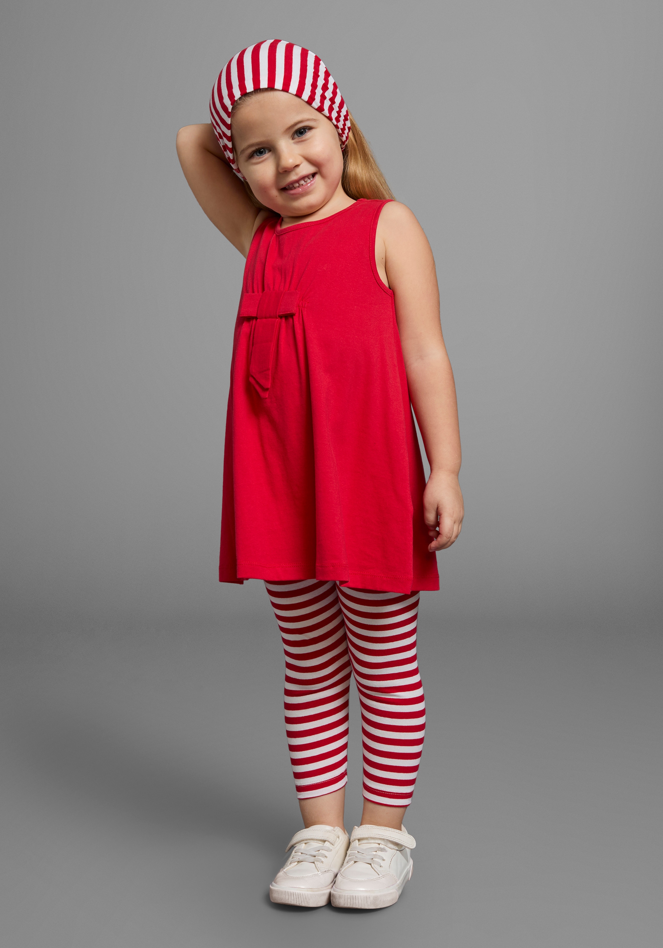 KIDSWORLD Kleid, Leggings & Haarband »3tlg. Set: Kleid, Capri und Haarband geringelt«, 3 Stk. Capri und Haarband maritim geringelt
