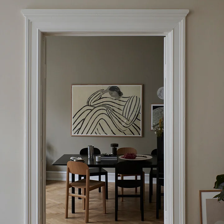 The Poster Club - Waiting von Sofia Lind, 50 x 70 cm