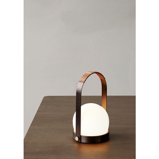 Audo Carrie LED Lampe, Bruneret Messing