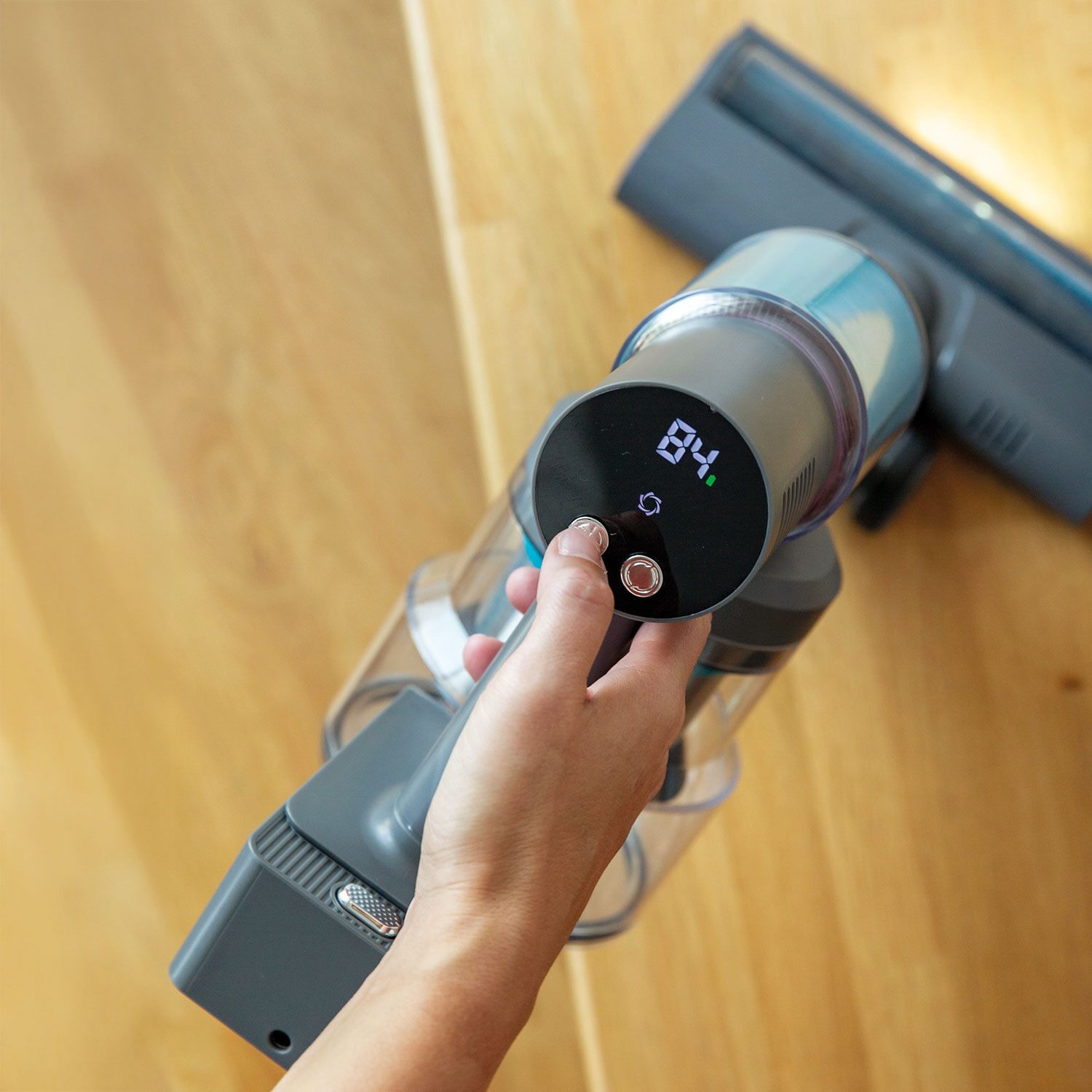 Livington Sense IQ Akkusauger mit Staubsensor