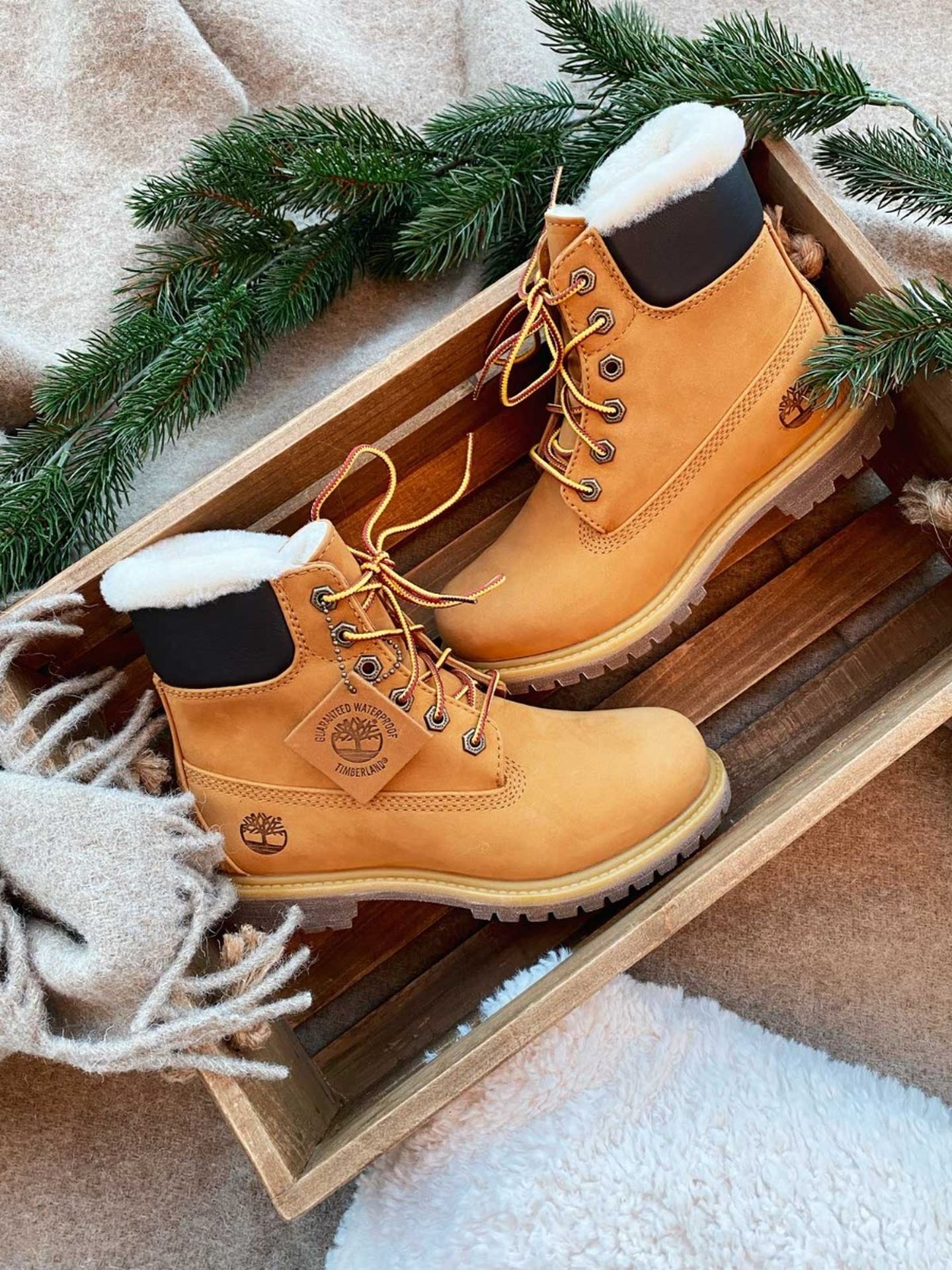 6 inch Premium Shearling Lined Wp Boot