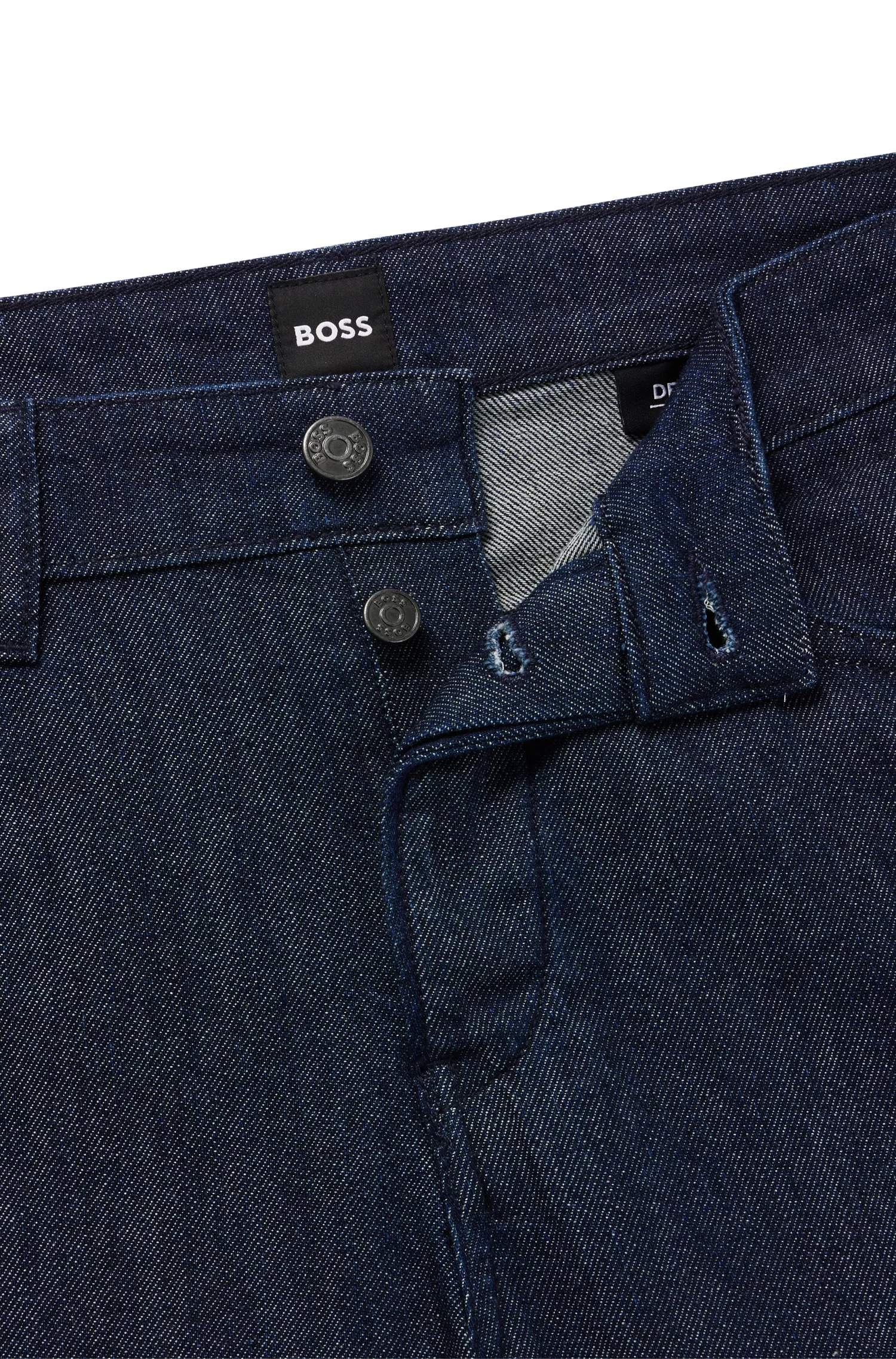 Calça jeans BOSS preta, corte slim, em denim azul com elasticidade mecânica.