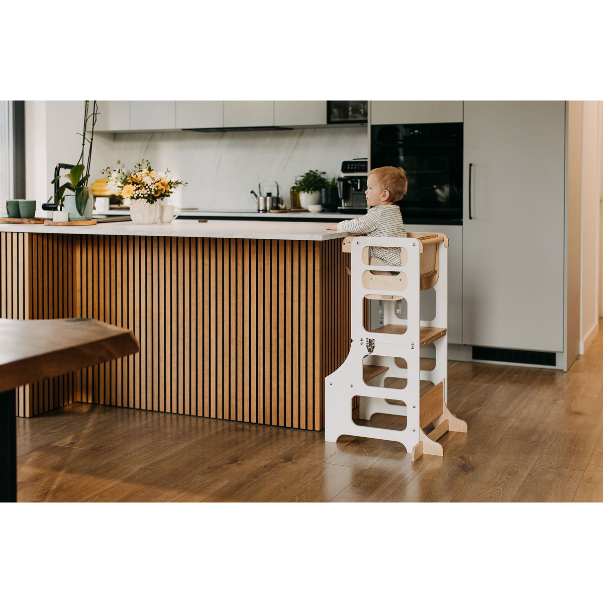 Duck WoodworksDuck Woodworks   klappbarer Lernturm und Hochstuhl weiss
