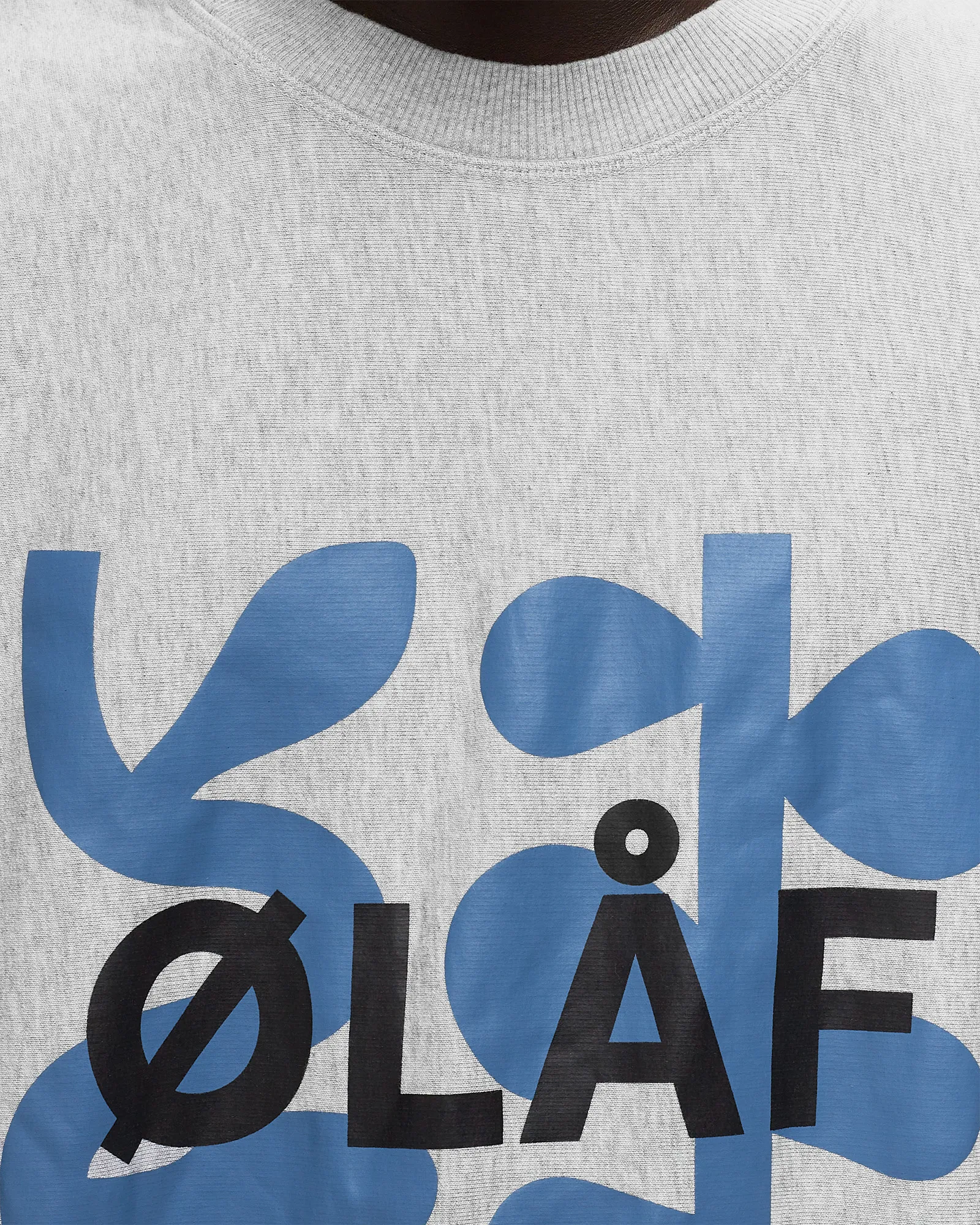 ØLÅF VINE CREWNECK