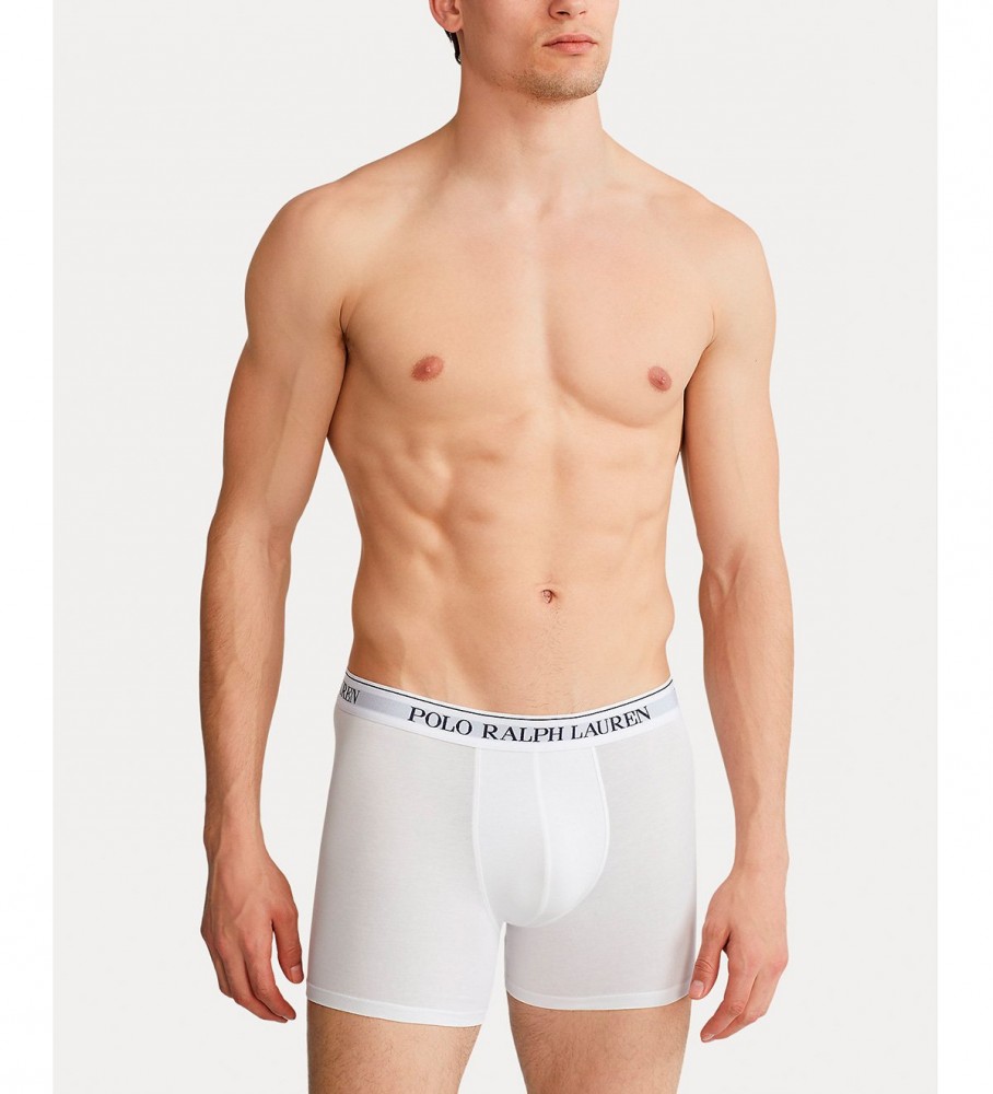 Conjunto de 3 cuecas boxer Ralph Lauren nas cores azul-marinho, estampada e branca.