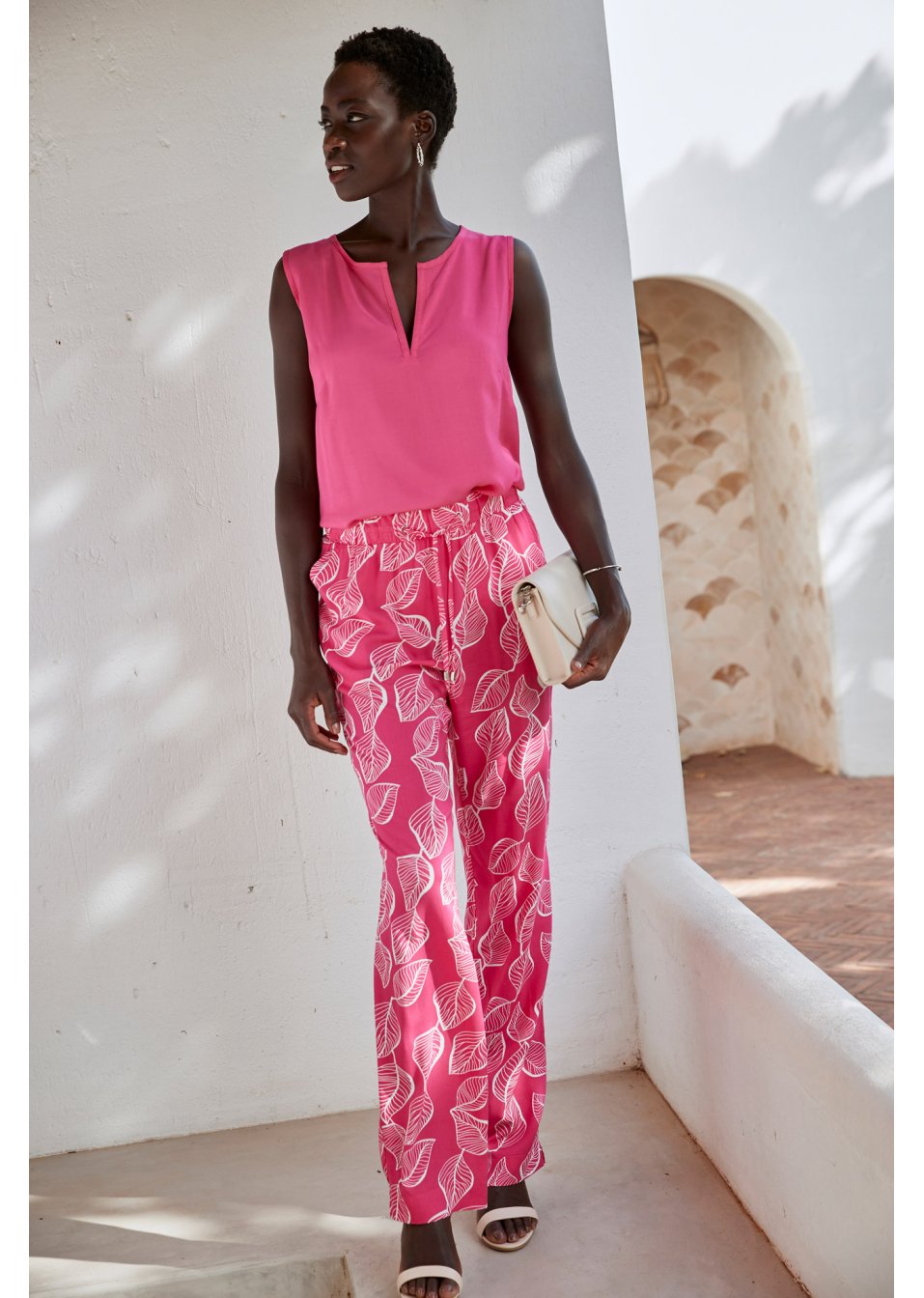 Pantalon à taille élastiquée
