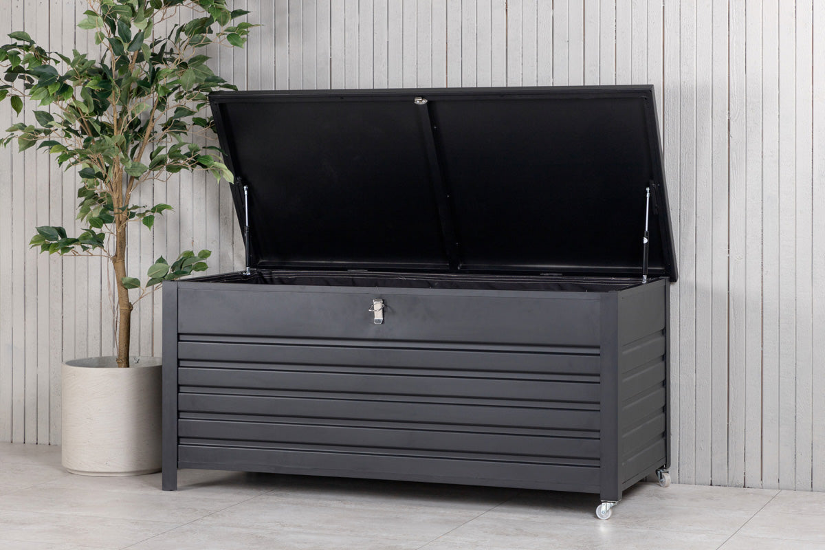FjÃ´rd - Kussenbox Zwart Aluminium - 130x60x60cm - Elsa