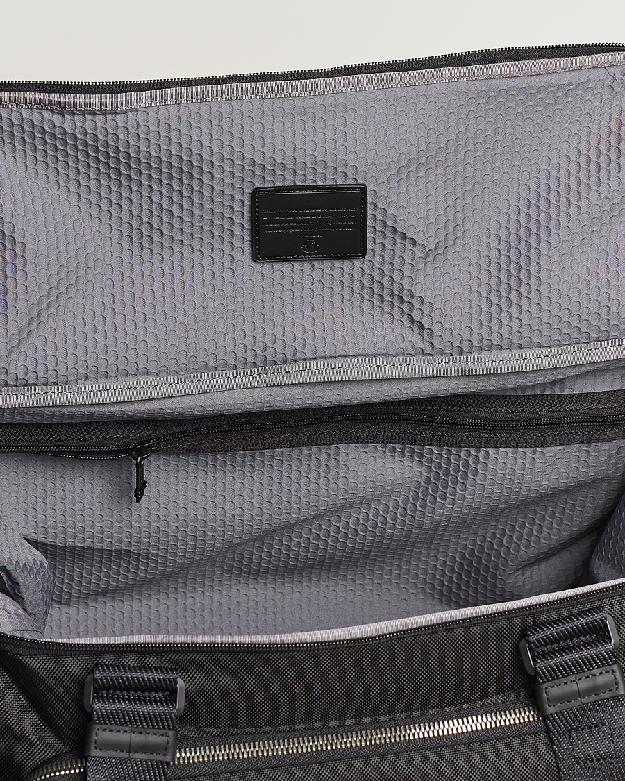 TUMI Alpha Bravo Mason Duffel Black