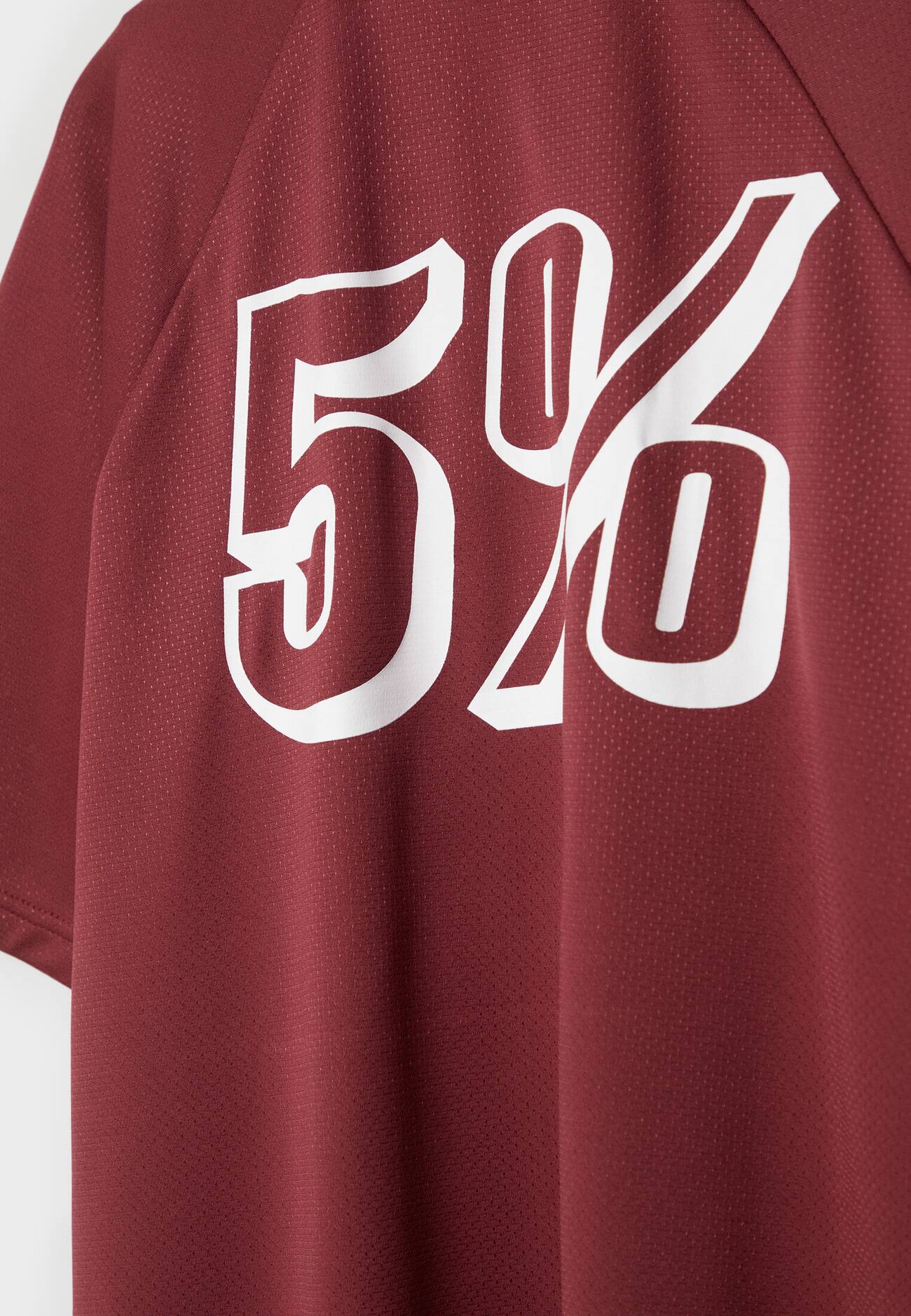 Camiseta esportiva oversized
