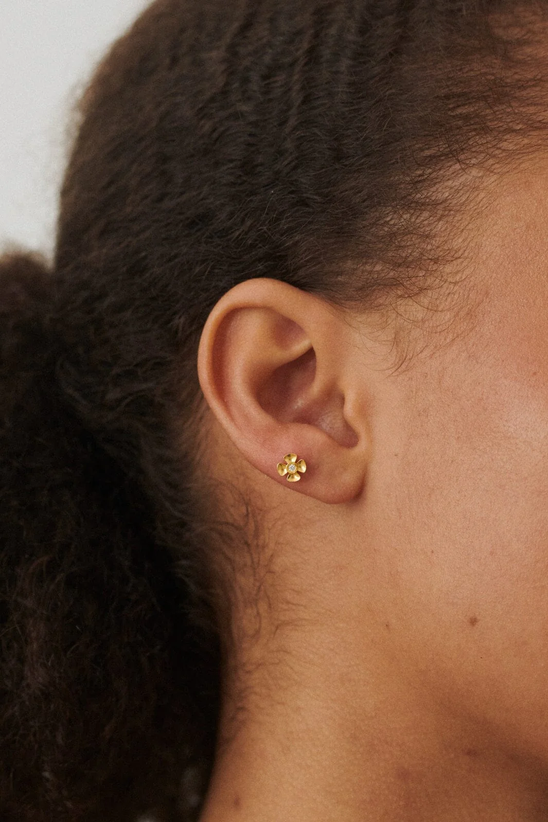Pernille Corydon Jewellery Anemone Helix Piercing