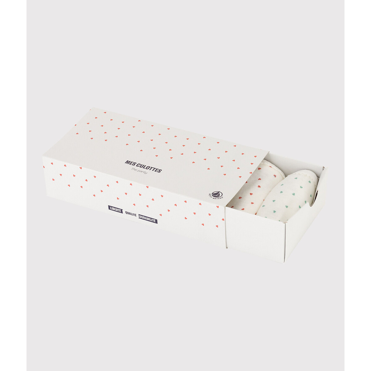PETIT BATEAU<br>Conjunto de 5 calcinhas com estampa de coração