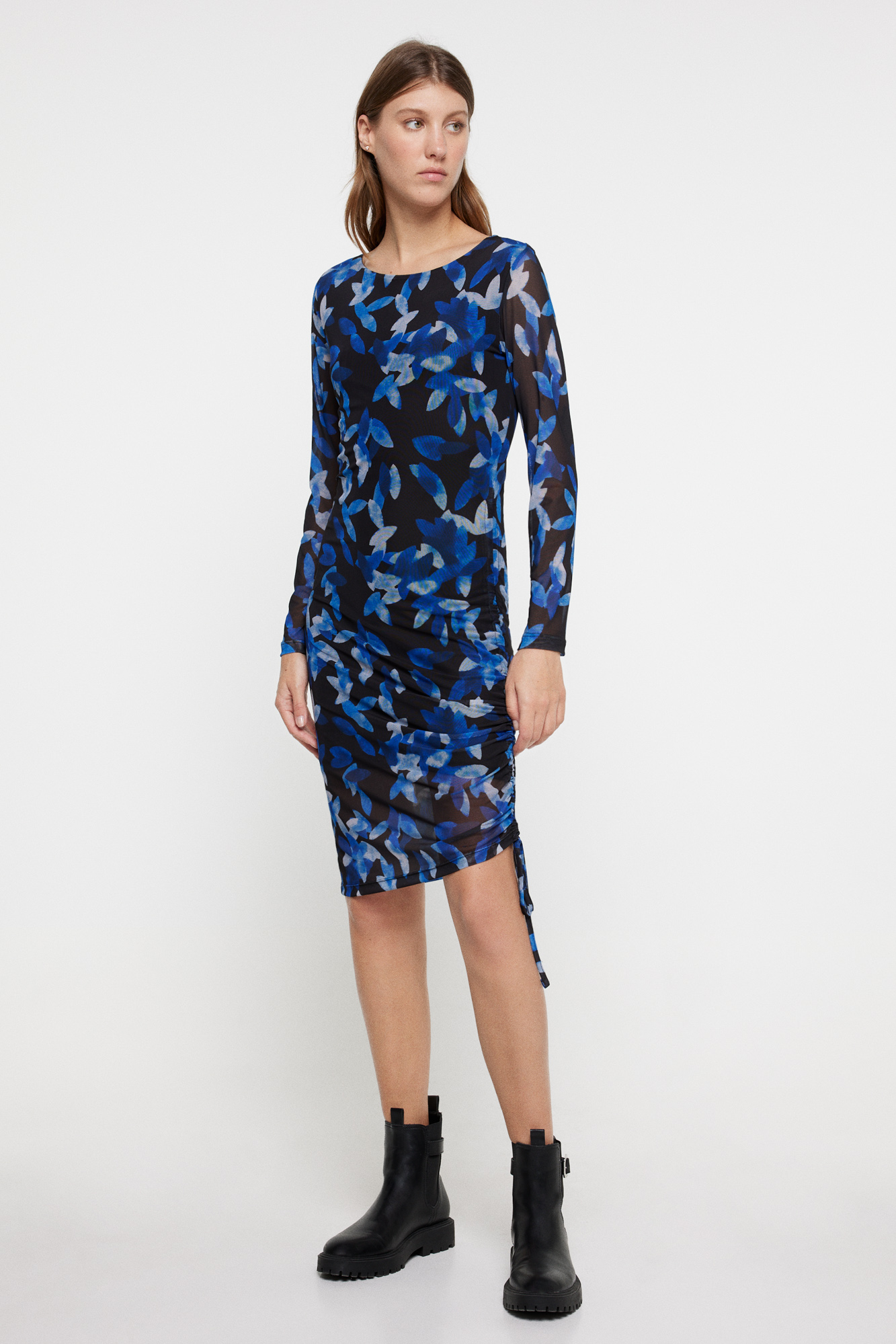 Vestido com estampa de malha franzida