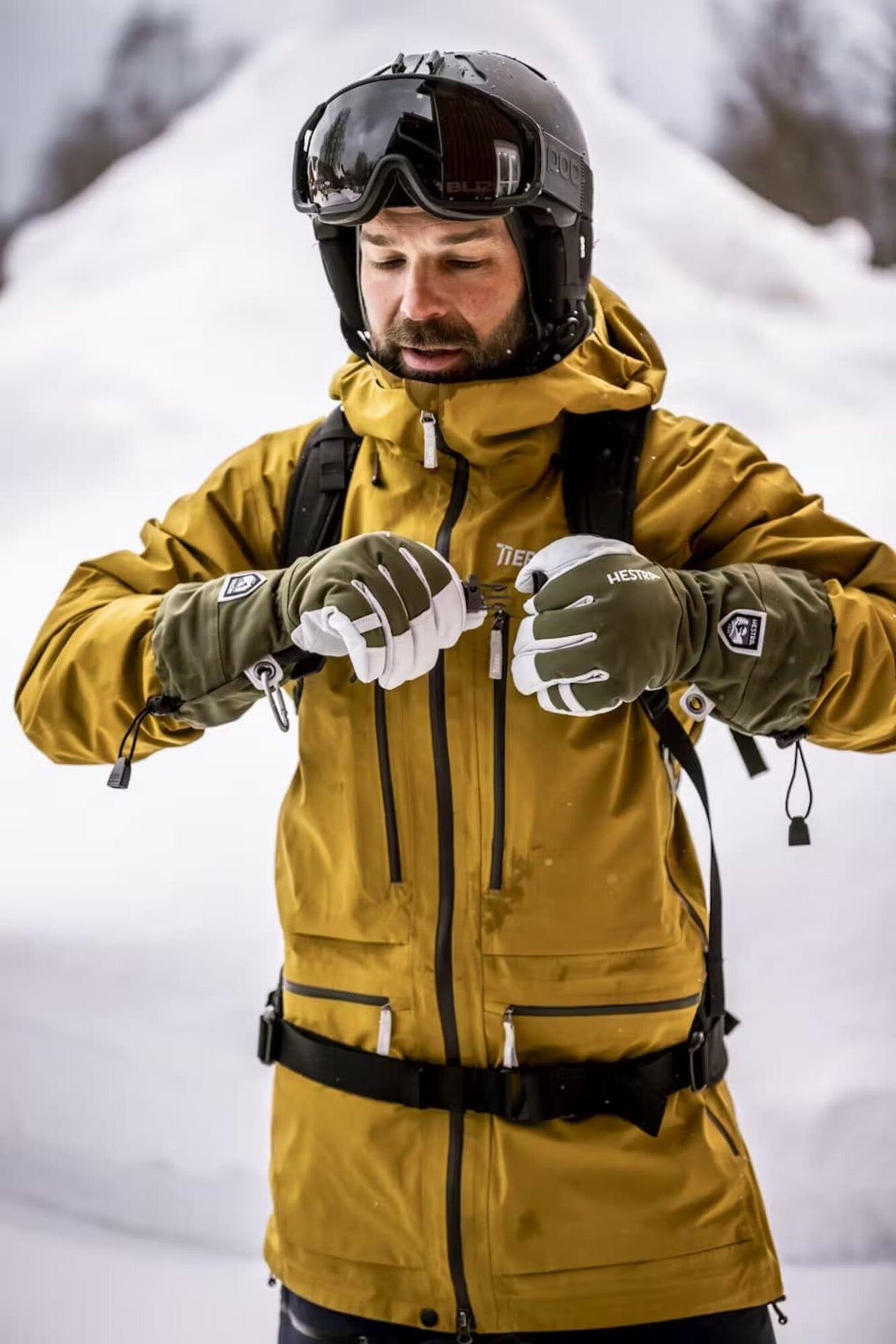 Hestra<br>Army Leather Heli Ski