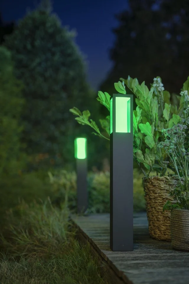 Philips Hue - Impress Post Black Outdoor - White & Color Ambiance