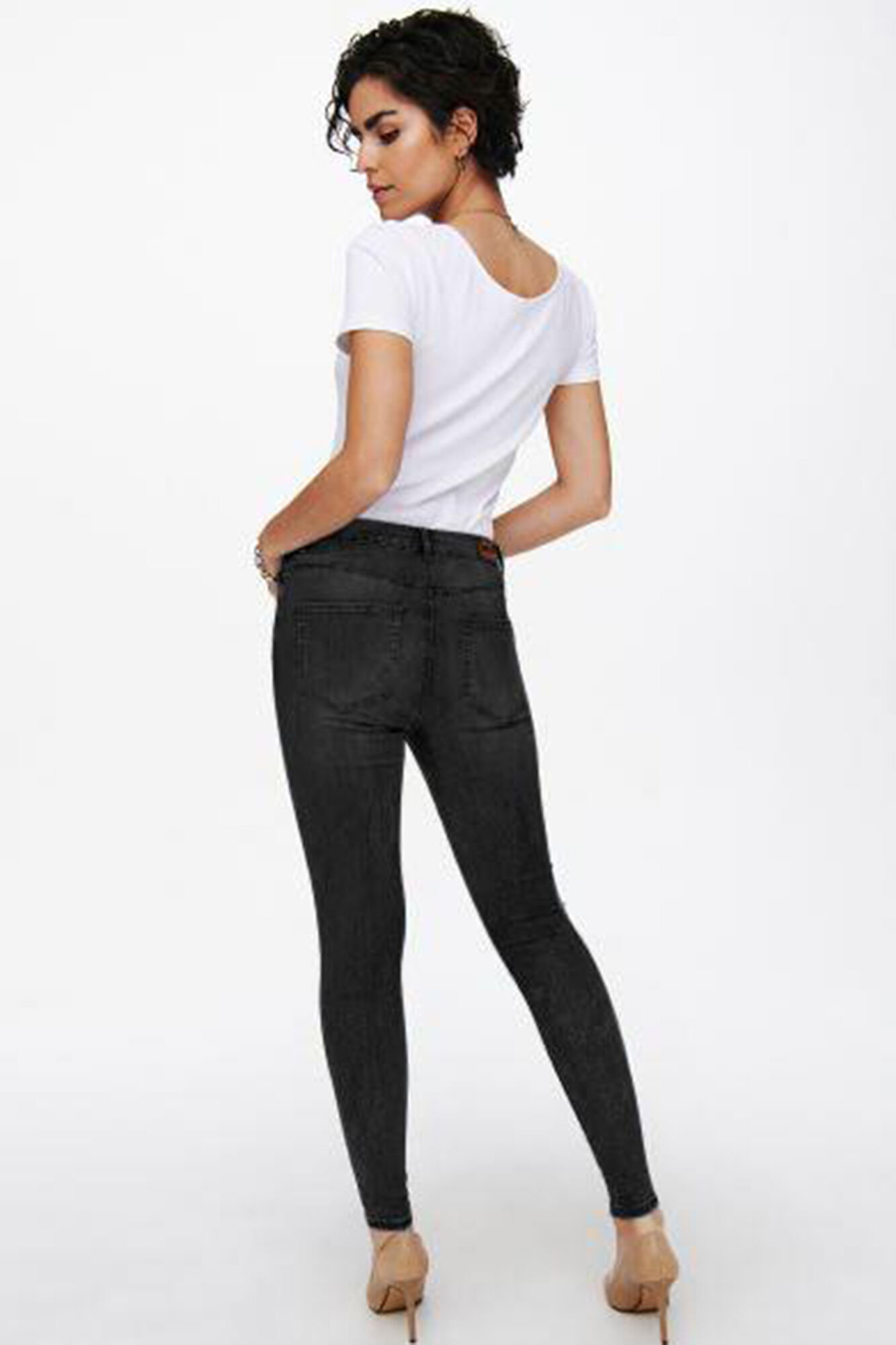calça jeans skinny azul escura