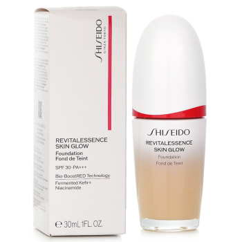 Shiseido Revitalessence Skin Glow Foundation SPF 30