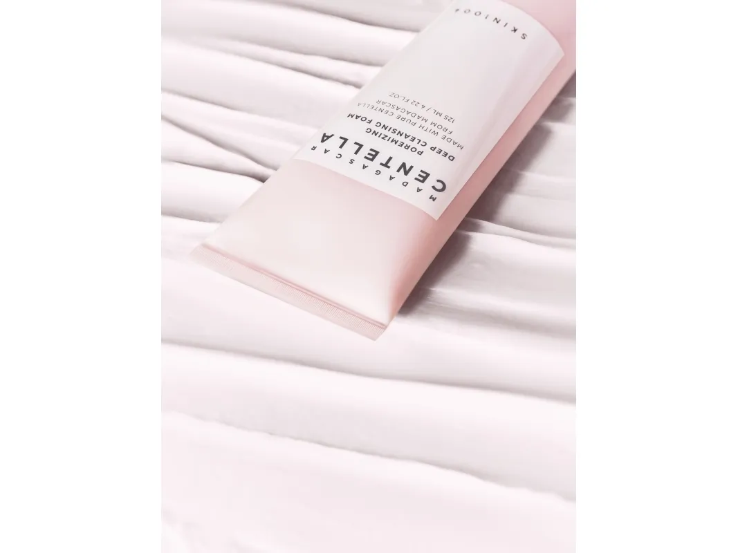 SKIN1004 Madagascar Centella Poremizing Deep Cleansing Foam 125 ml