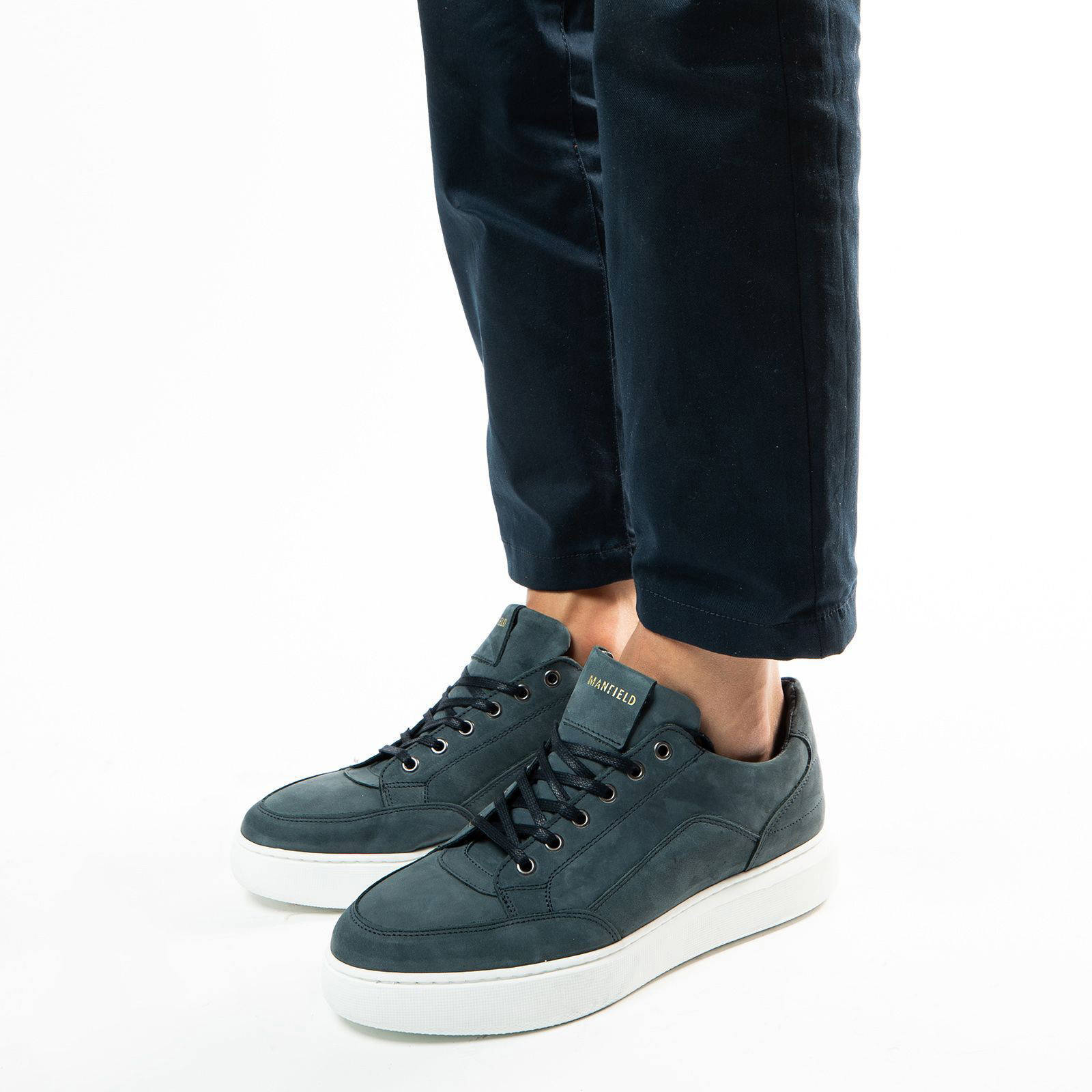 Manfield nubuck sneakers donkerblauw