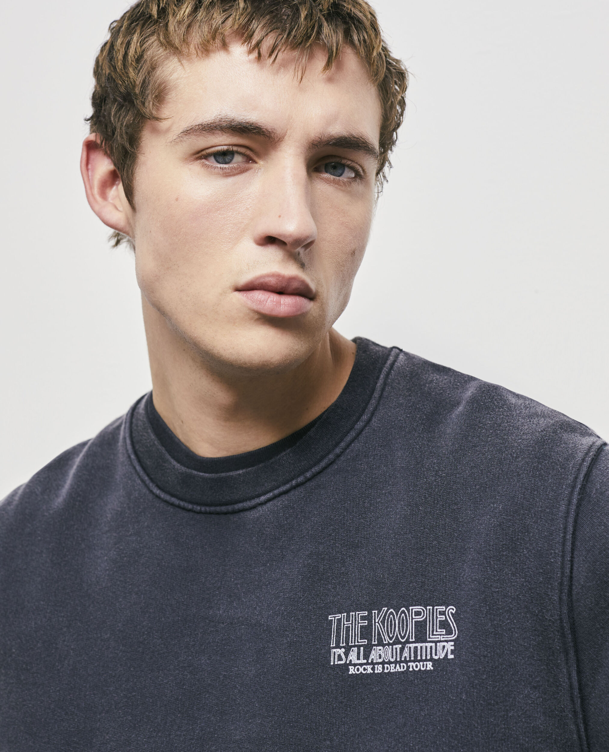 Sweatshirt imprimé noir
