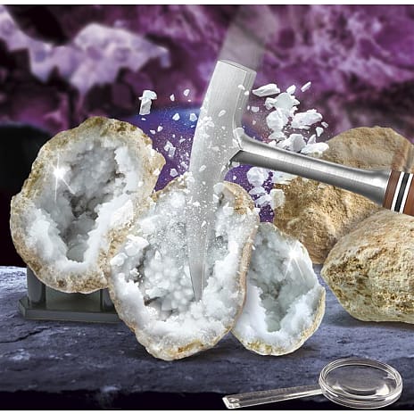 Discovery krystal Geode Excavation
