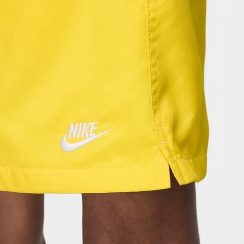 Nike Short Club Woven Flow - Jaune/Blanc