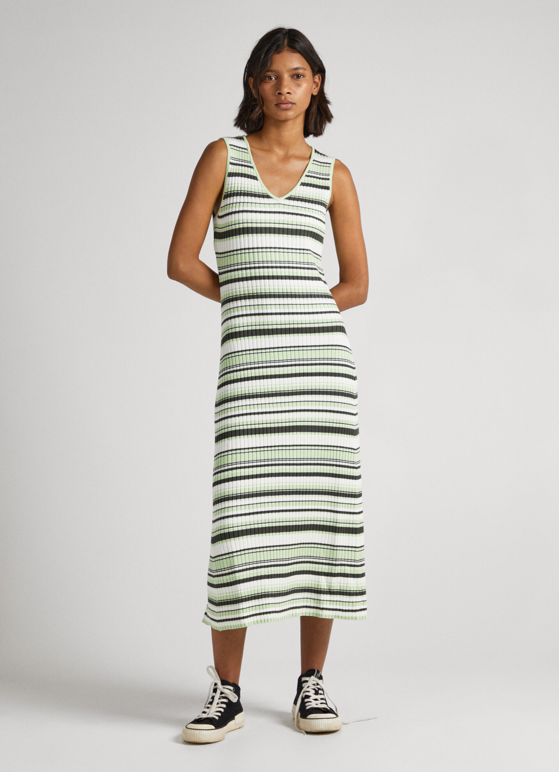 VESTIDO ESTAMPADO COM LISTRADOS - multicolorido