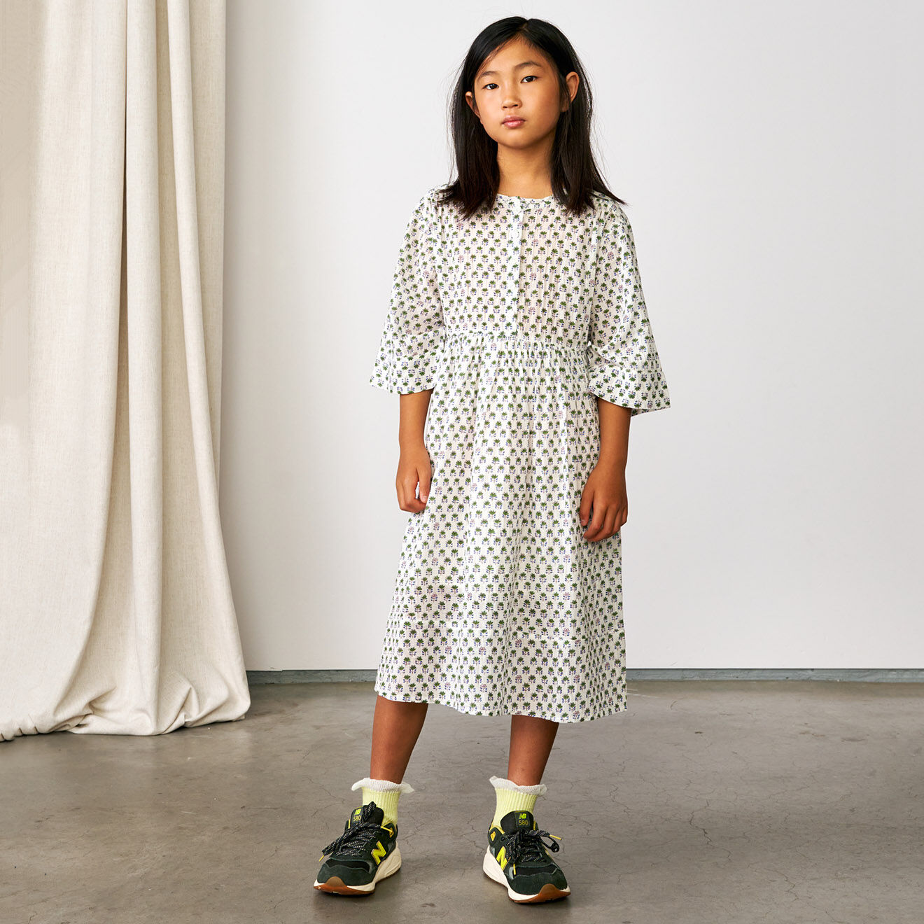 Bellerose Robe mi-longue en Coton Hoboes imprimée écru/vert