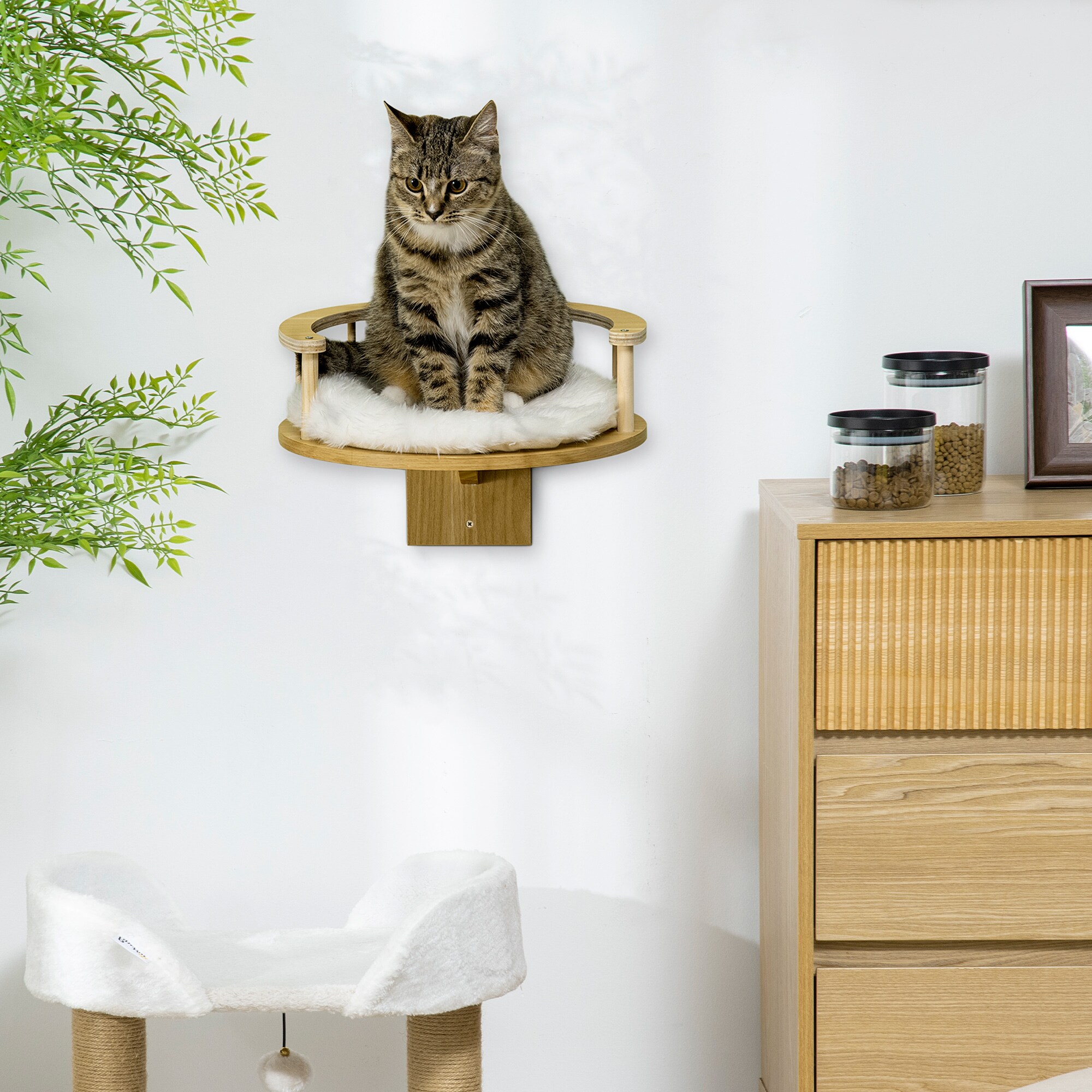 PawHut Katzen-Wandregal mit Schutzrand und Polsterung natur, weiß 34L x 34B x 10,5H cm