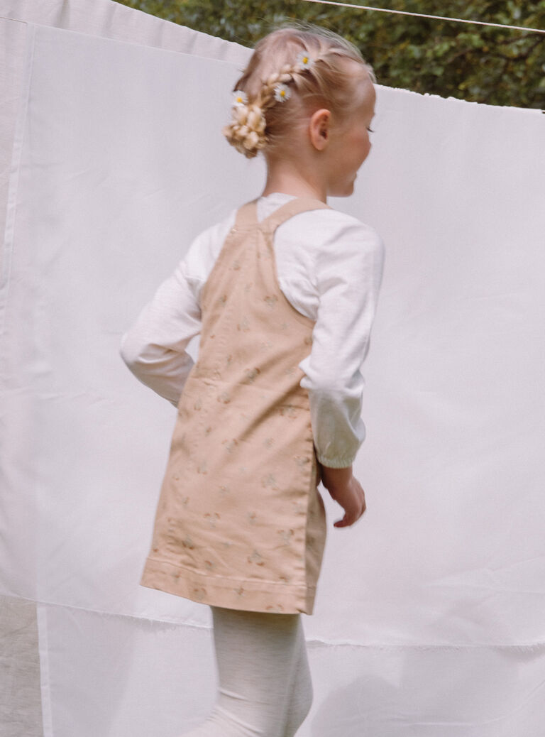 Robe beige à imprimé fleuri pailleté